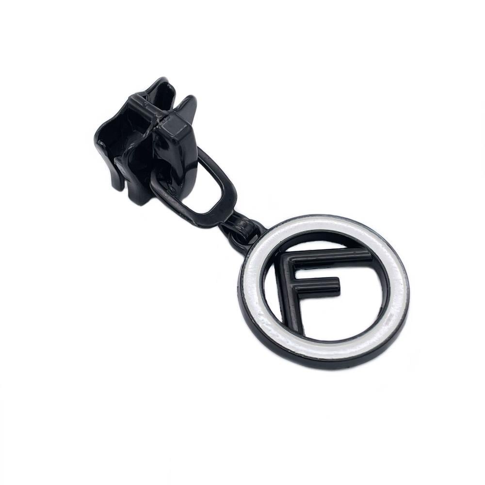 Бігунок для тракторної блискавки тип 5 Чорний "Білий F"